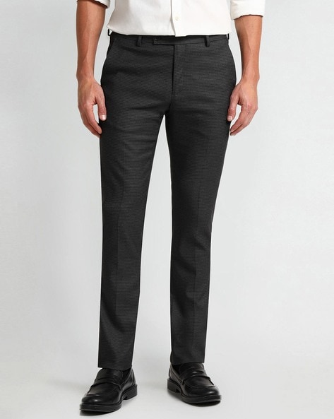 Arrow Men Tapered Fit Flat-Front Trousers