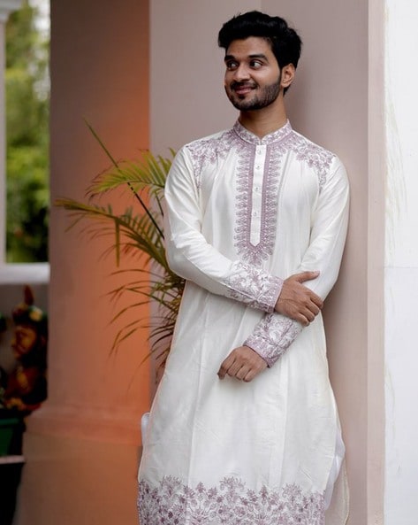 Kisah Men Thread Embroidery Kurta