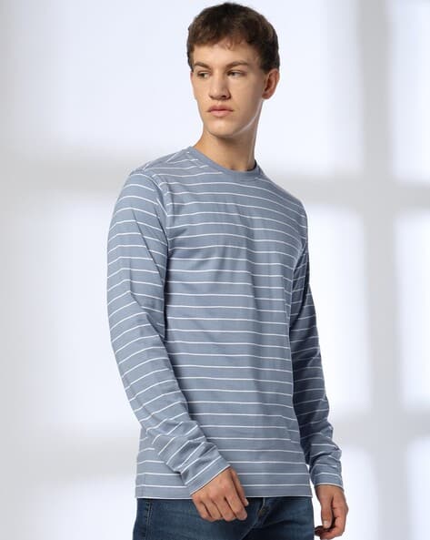 Men Striped Regular Fit Crew-Neck T-Shirt