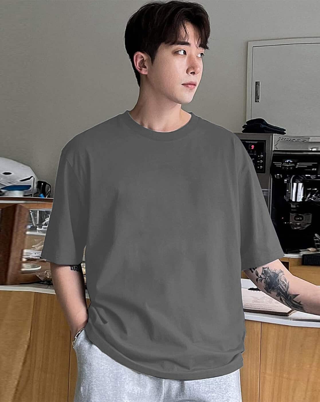 -1117Wx1400H-700589729-grey-