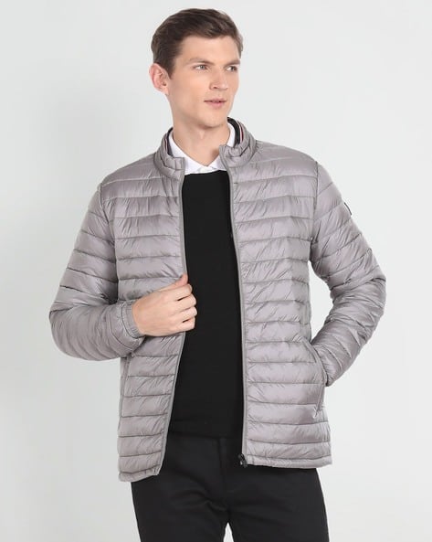 Men Quilted Regular Fit Zip-Front Packable Puffer Jacket