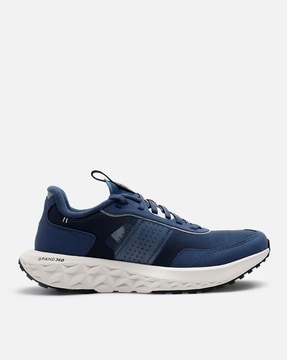 Ajio mens sports shoes deals