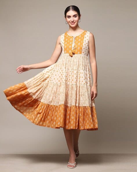 Women Floral Print Cotton Tiered Dress