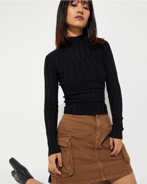 Women Ribbed High-Neck Fitted Top