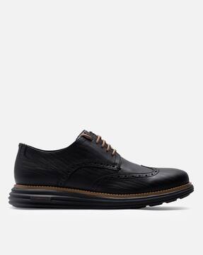 Men Original Grand Wingtip Oxford Shoes - Main Image