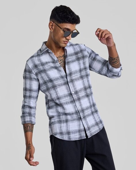 Men Checked Slim Fit Shirt