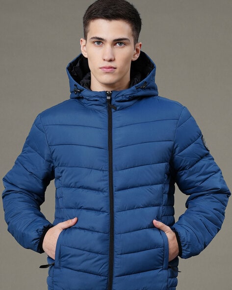 Men Regular Fit Hooded Puffer Jacket