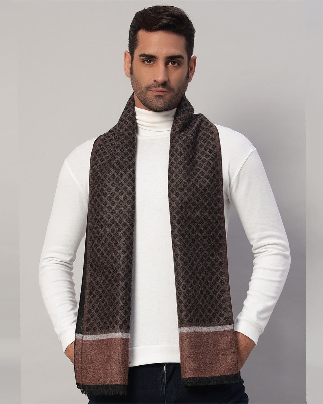 -1117Wx1400H-700635603-brown-