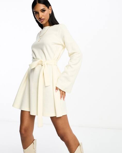 skater dress winter outfit White Skirt White Skater Dress With Square Neck Detail Christmas Party – fit:FITTED DIYing Maddy's dress from Size:Free Custom Size 21.6*20.5*15* 9*19.7(B*W*S*TL*L) Size S22.8*21.7*16.1*