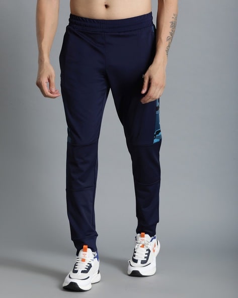 Hummel Men Solid Joggers