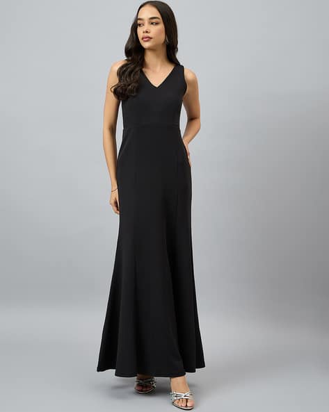 Women Sleeveless Maxi Gown