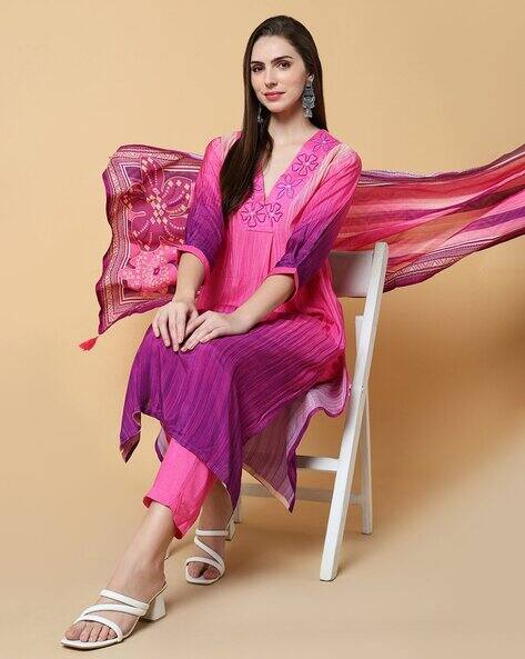 Women Ethnic Wear Indian Kurta Set