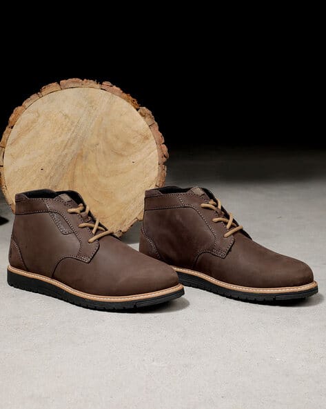 Men Boots with Suede upper