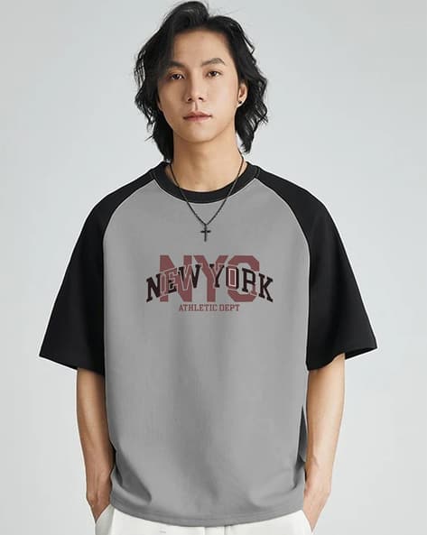 GENZY Men Typographic Printed T-shirt
