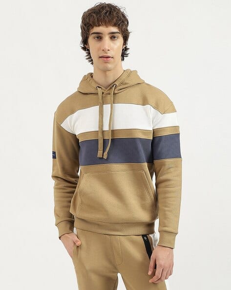 Men Colourblock Boxy Fit Hoodie
