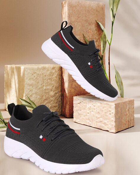 Men Sports Shoes With Mesh Upper