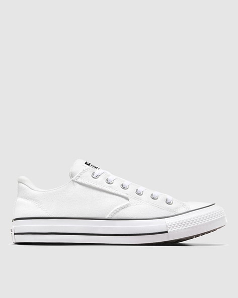 Converse Men Sneakers with Canvas upper