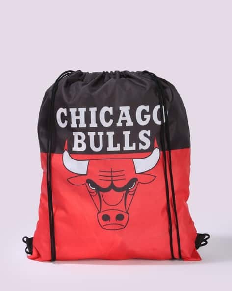 Buy PERFORMAX Men Chicago Bulls Print Baske Online | Ajio.com
