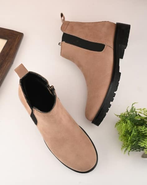 FASHION VICTIM Women Boots with PU upper