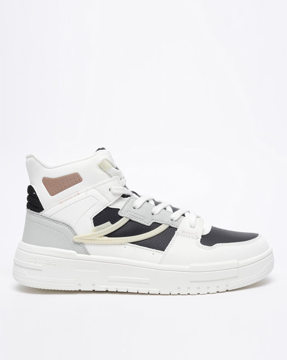 Buy White Sports Shoes for Women by Xtep Online | Ajio.com