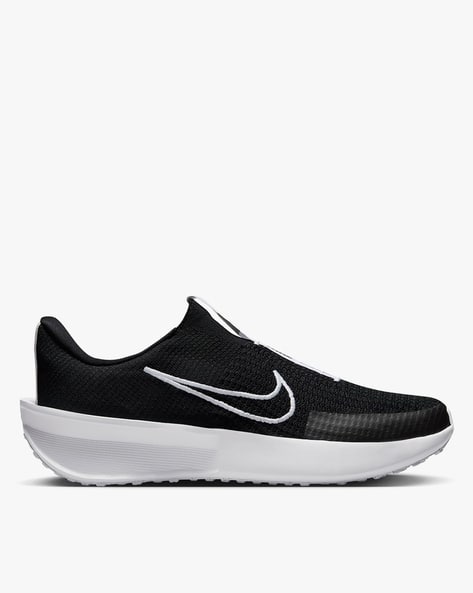 Buy Black Sports Shoes for Men by NIKE Online