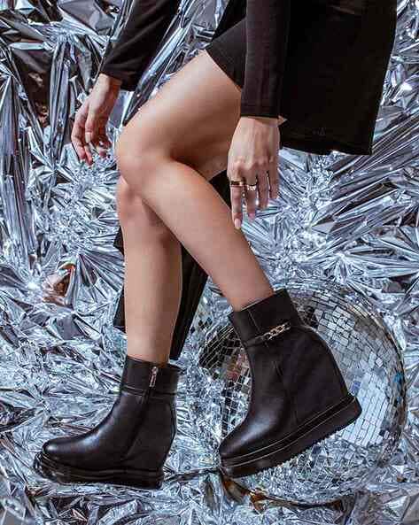 Genuine Leather Boots with Zip