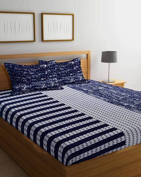 KLOTTHE  Printed Woolen Double Bed Sheet with 2 Pillow Covers