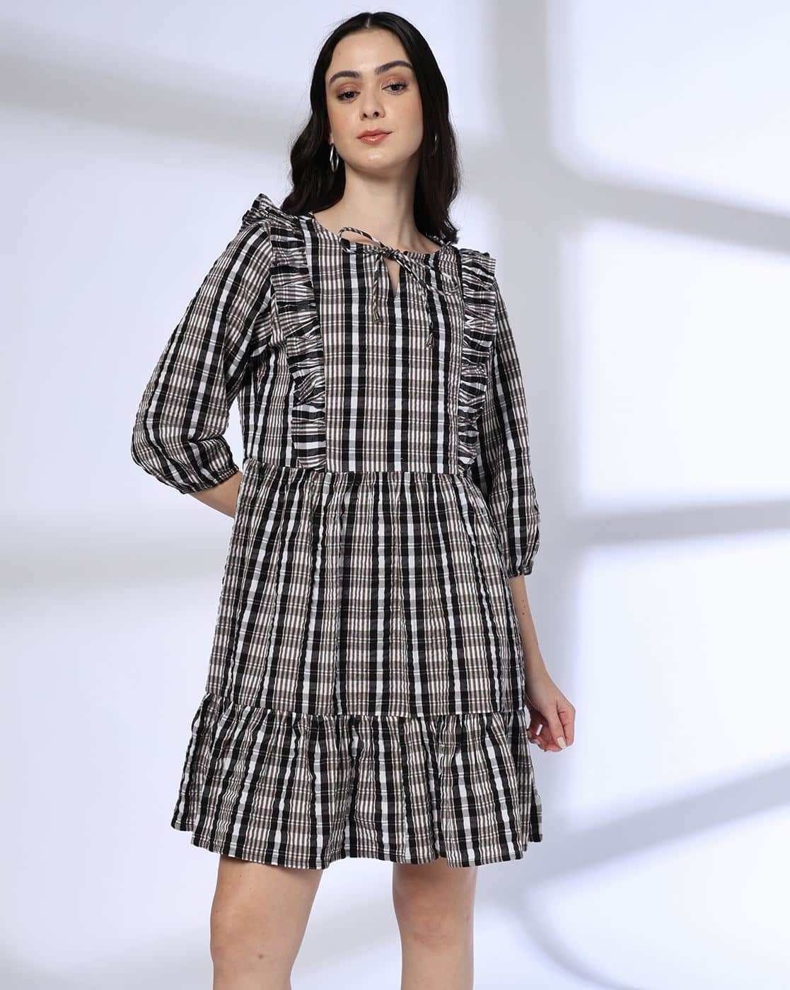 -1117Wx1400H-443060893-black-