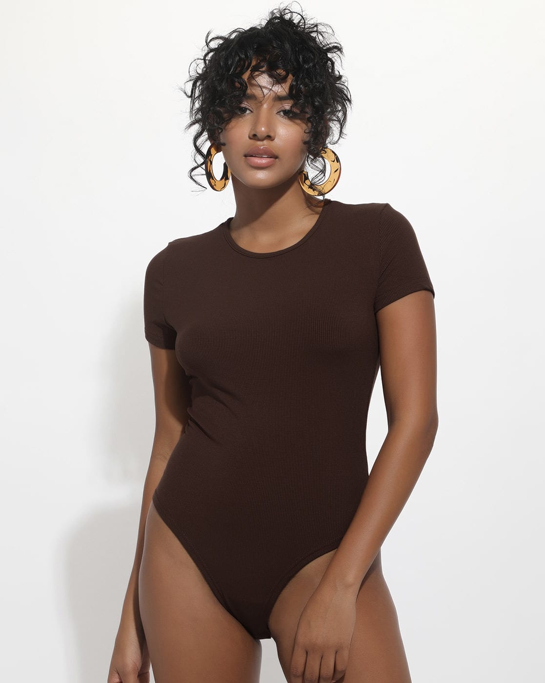 -1117Wx1400H-700722605-brown-