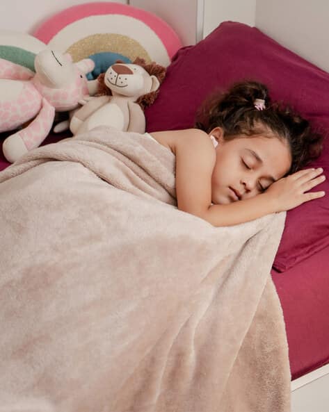 Buy Brown Blankets, Dohars Quilts for Home Kitchen by Haus