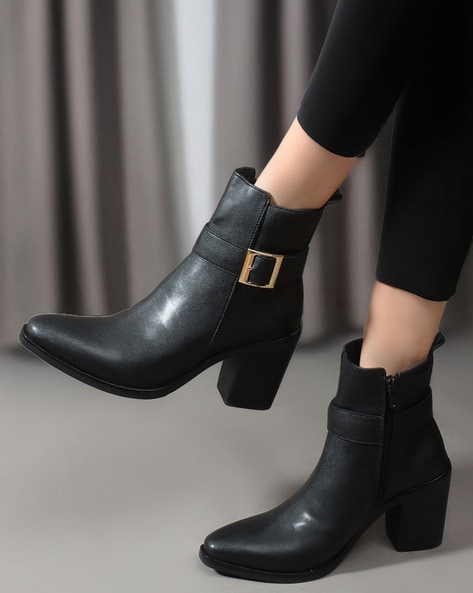 Elle Women Boots with Synthetic upper