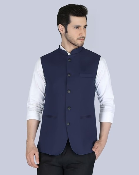 Men Regular Fit Nehru Jacket with Welt Pockets