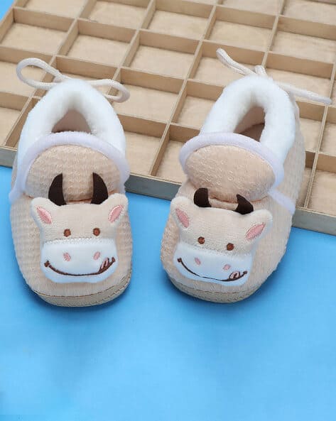 Buy 3D Cow-Beige Shoes for Infants by Babymoo Online