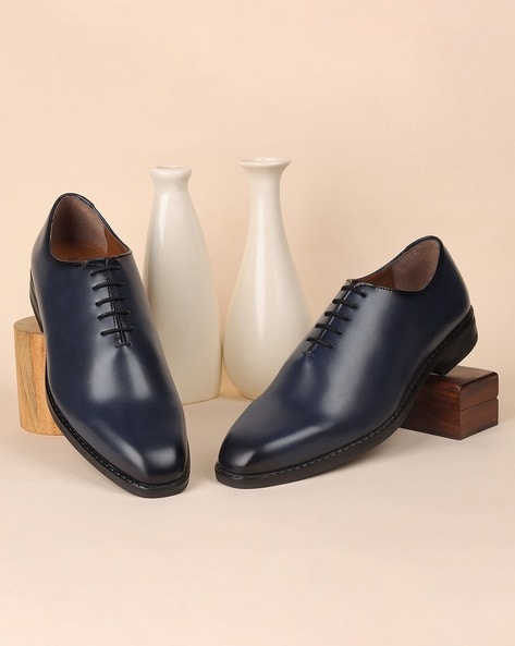 Men Whole-Cut Oxford Shoes