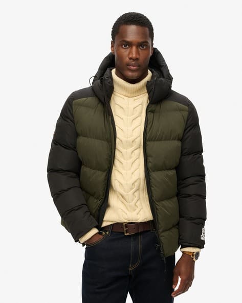 Men Colourblock Relaxed Fit Puffer Jacket with Hood
