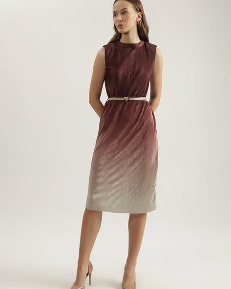 Women Ombre-Dyed Shift Dress with Belt