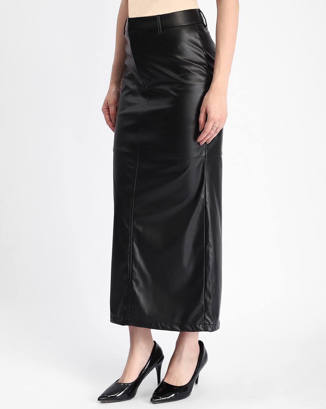 -1117Wx1400H-700741847-black-