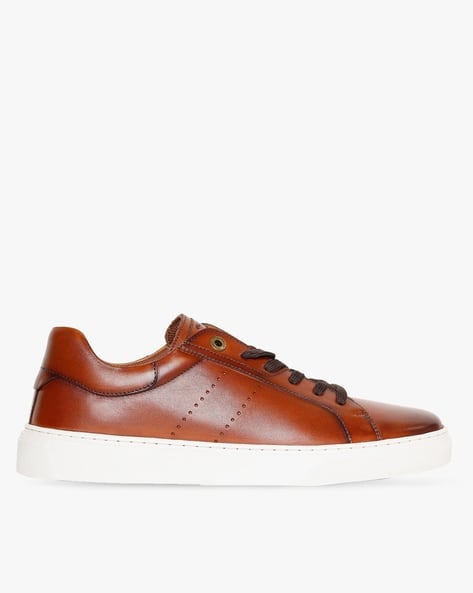 STEVE MADDEN SM-1634 Lace-Up Sneakers