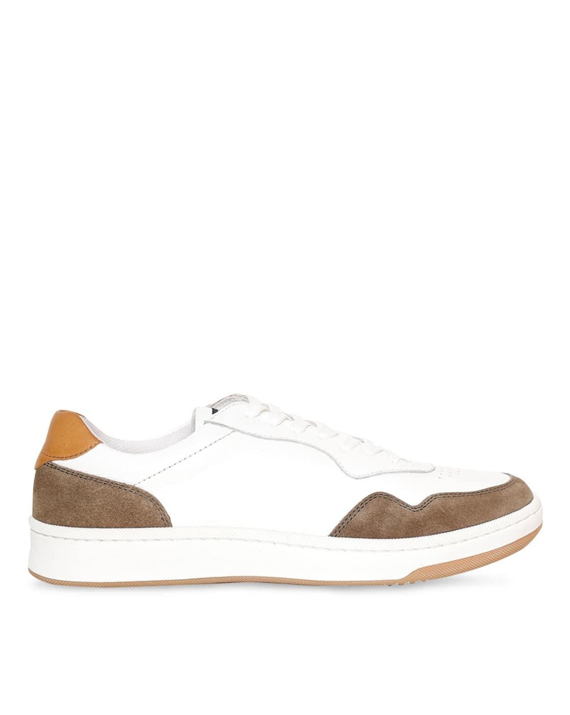 SM-1622 Lace-Up Sneakers