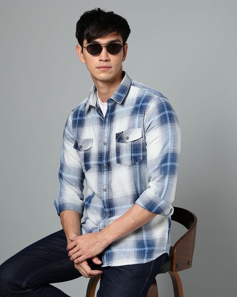 Men Checked Slim Fit Shirt