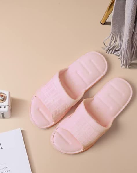 Women Round-Toe Slip-On Flip-Flops