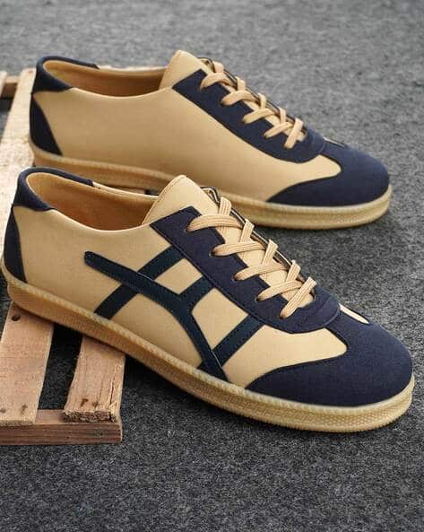 Leatherkraft Men Lace-Up Sneakers with Faux leather upper