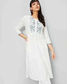 max Women Embroidery Kurta-picture-25