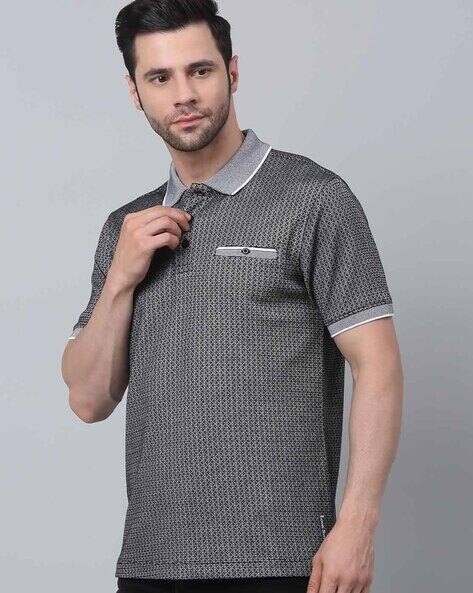 Buy Black Tshirts for Men by LOUIS STITCH Online | Ajio.com