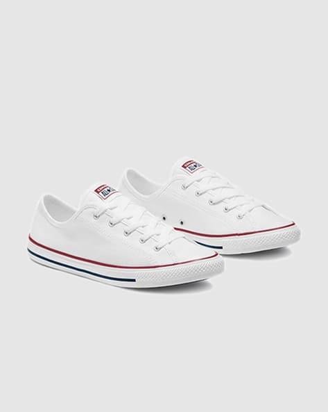 CONVERSE Women Chuck Taylor All Star Dainty Low-Top Canvas Sneakers