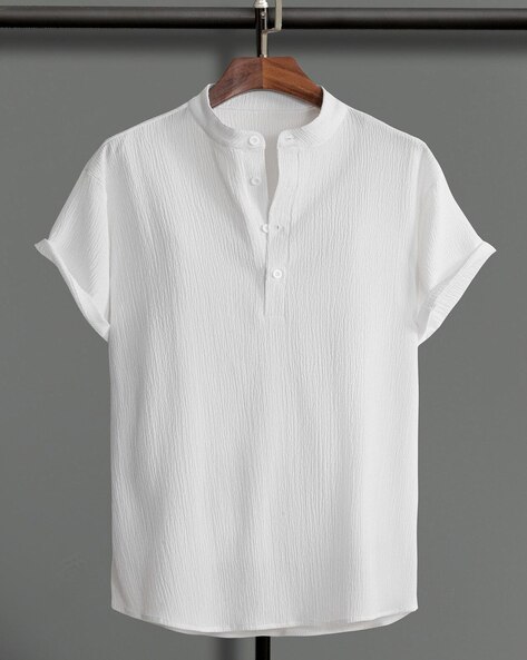 Men Loose Fit Shirt with Short Sleeves