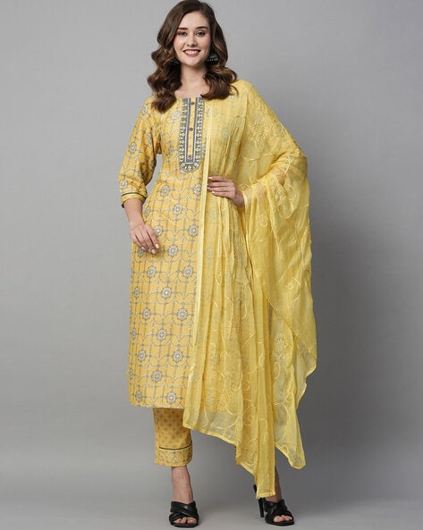 Embroidery Kurta Set