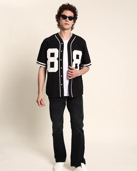 MLBstyle Buy URASTREET Men Numeric Print Relaxed Fit Online | Ajio.com