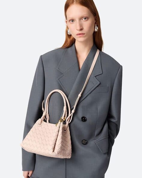 ハンドバッグ BOTTEGA VENETA LIGHT PINK LEATHER SMALL PARACHUTE HANDBAG BOTTEGA VENETA Parachute small intrecciato leather shoulder