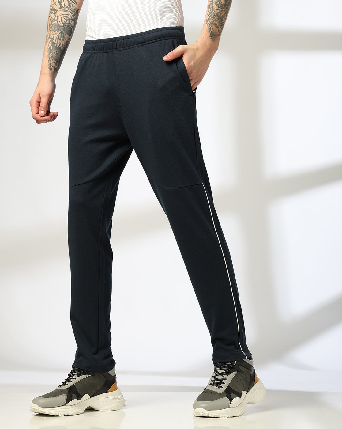 パンツ FCRB TRAINING TRACK RIBBED PANTS M NAVY- F.C.Real Bristol（エフシーレアルブリストル）の「TRAINING